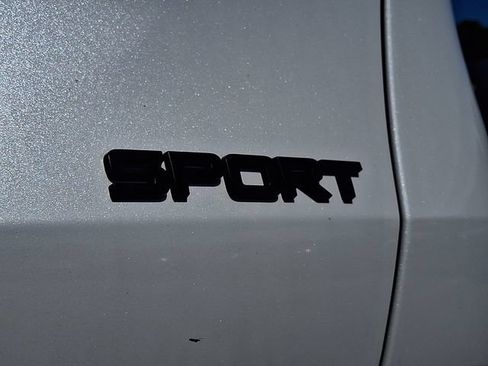 Used 2023 Honda HR-V Sport image 30