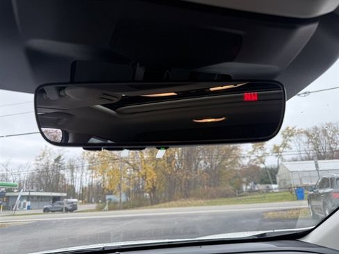 Used 2024 Subaru Crosstrek 2.0i Premium image 30