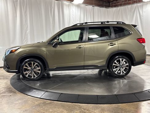 Used 2024 Subaru Forester Limited w/ Convenience Package AWD/4WD image 8