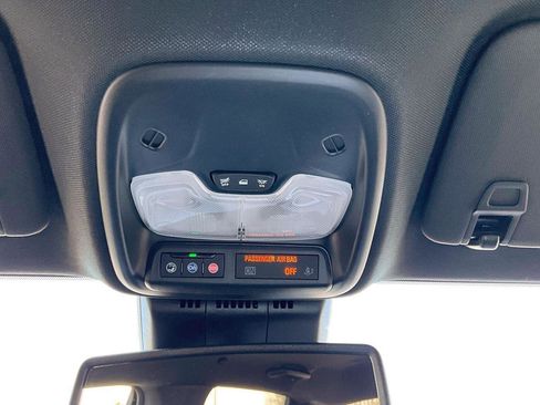 New 2026 GMC Canyon AT4 AWD/4WD image 18