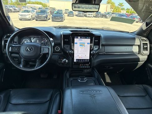 Used 2022 RAM 1500 Limited AWD/4WD image 5