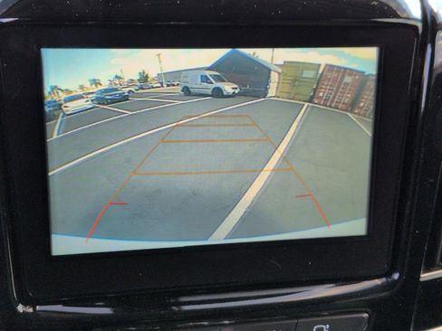 Used 2019 Chevrolet Traverse LT image 23