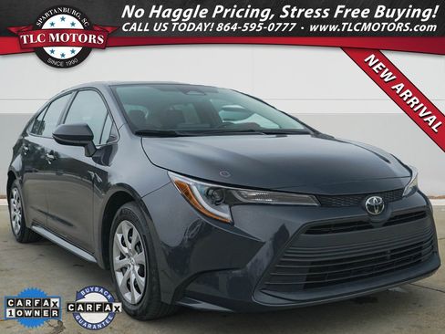 Used 2023 Toyota Corolla LE image 1