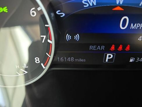 Used 2024 Nissan Murano SL image 16