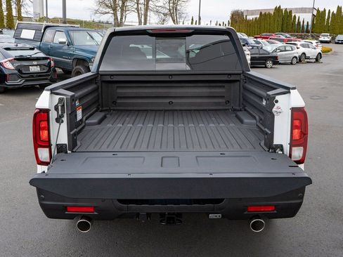 New 2026 Honda Ridgeline Black Edition image 11