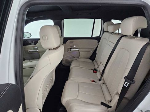 New 2026 Mercedes-Benz GLB 250 image 16