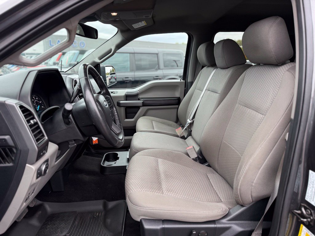 Used 2019 Ford F150 XLT w/ Equipment Group 302A Luxury AWD/4WD image 11