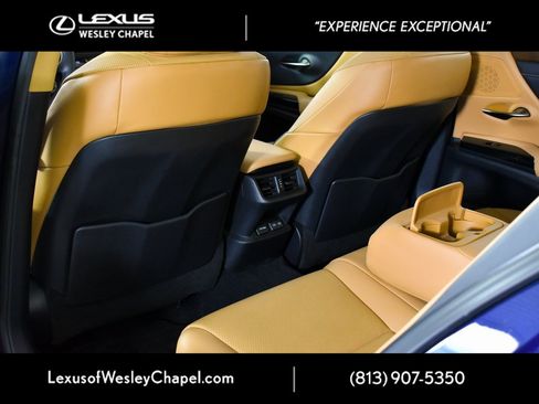 Used 2022 Lexus ES 350 w/ Premium Package image 26