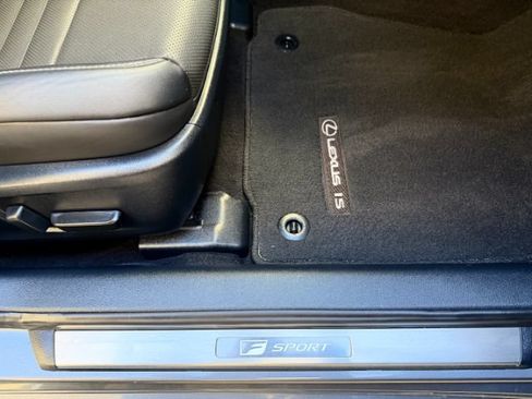 Used 2021 Lexus IS 350 F Sport w/ Navigation Package RWD image 20
