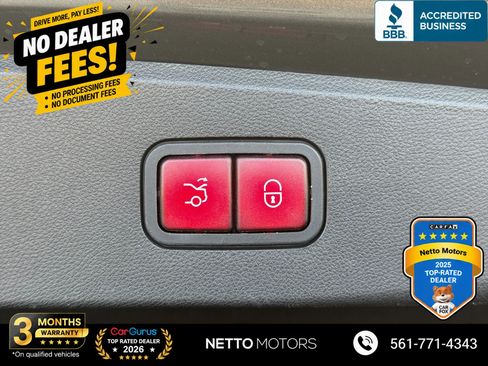 Used 2016 Mercedes-Benz E 350 Sedan image 36