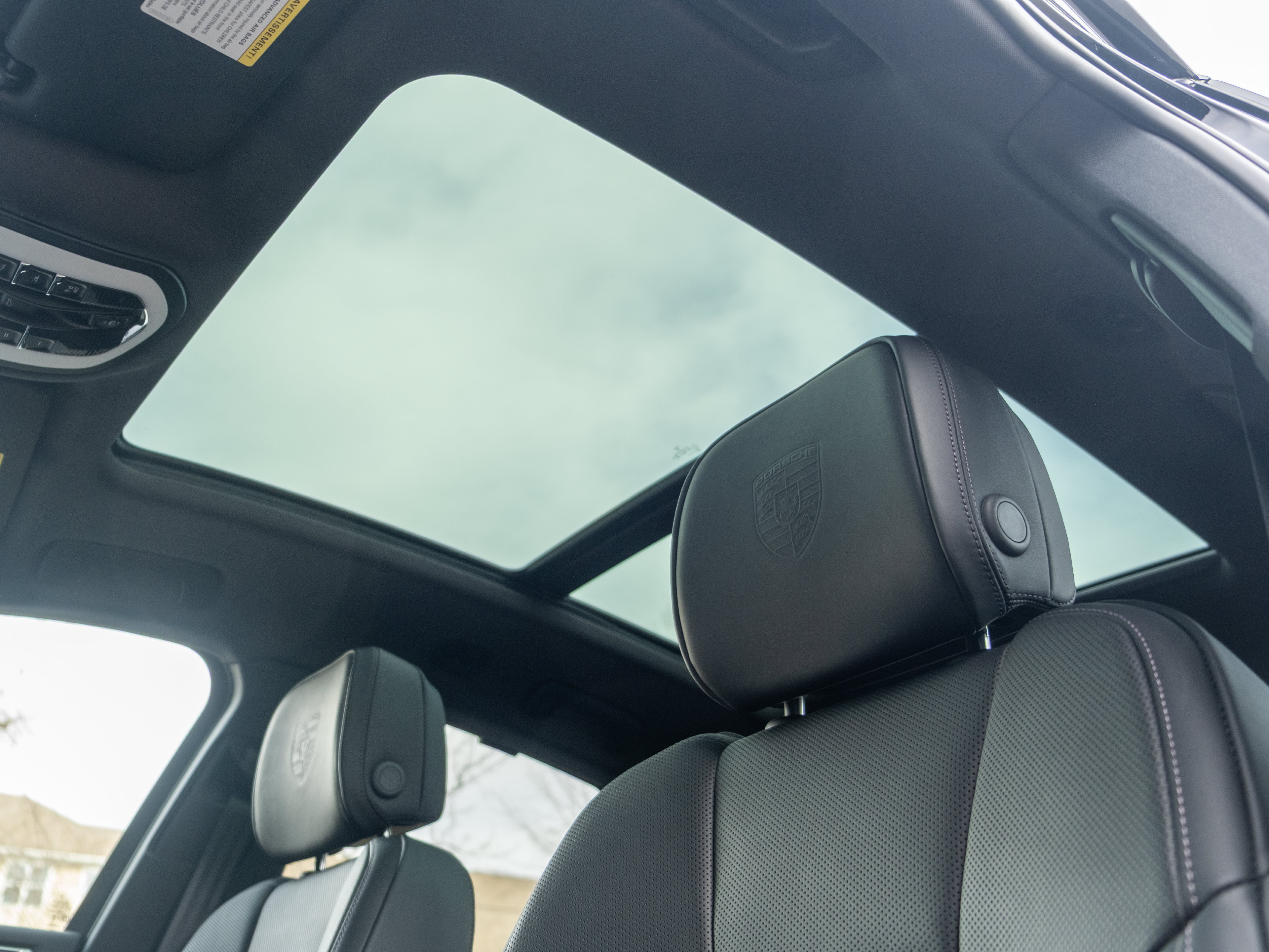 Certified 2026 Porsche Macan AWD/4WD image 37