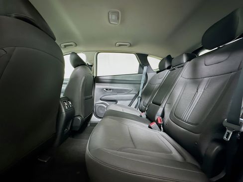 Used 2025 Hyundai Tucson SEL FWD image 27