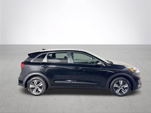 Used 2020 Kia Niro LXS FWD image 6