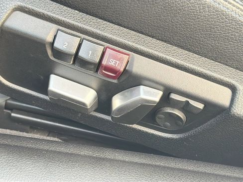 Used 2017 BMW 440i xDrive Convertible image 21