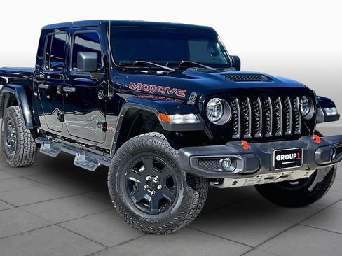 Used 2022 Jeep Gladiator Mojave w/ Cold Weather Group AWD/4WD image 3