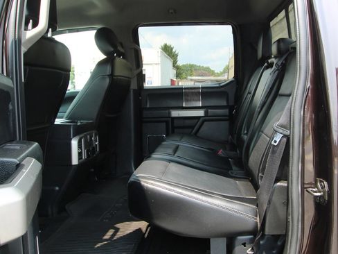 Used 2018 Ford F250 Lariat w/ Snow Plow Prep Package AWD/4WD image 11
