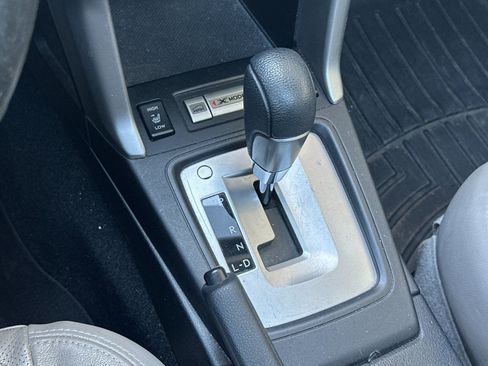 Used 2014 Subaru Forester 2.5i Touring image 18