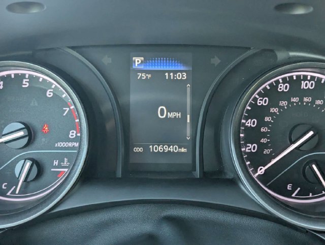 Used 2022 Toyota Camry SE FWD image 22