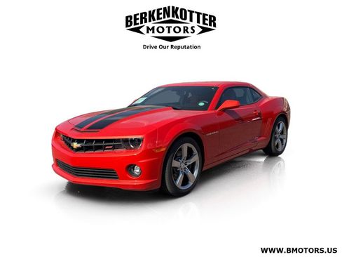 Used 2010 Chevrolet Camaro SS w/ RS Package RWD image 7