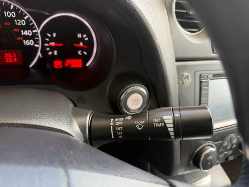 Used 2010 Nissan Altima 2.5 S FWD image 13