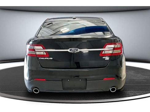 Used 2016 Ford Taurus SEL w/ Equipment Group 201A image 5