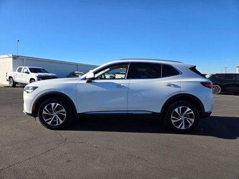 Used 2023 Buick Envision Essence image 3