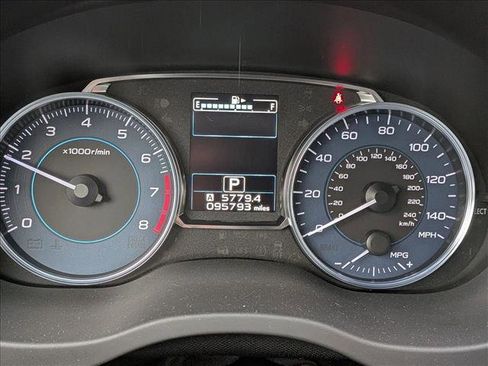 Used 2016 Subaru Crosstrek 2.0i Limited w/ Popular Package #2 image 11