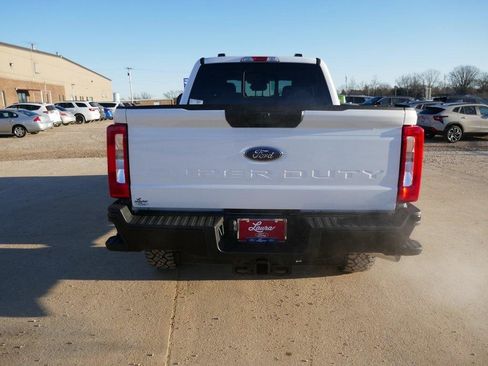 New 2026 Ford F250 XL w/ XL Off-Road Package image 4
