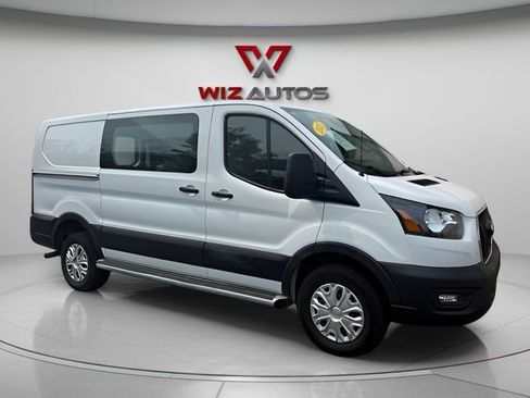 Used 2025 Ford Transit 250 Low Roof w/ Exterior Upgrade Package RWD image 6