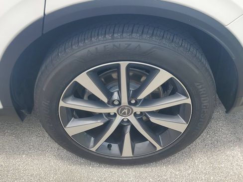 Certified 2025 Acura MDX SH-AWD w/ Technology Package image 6