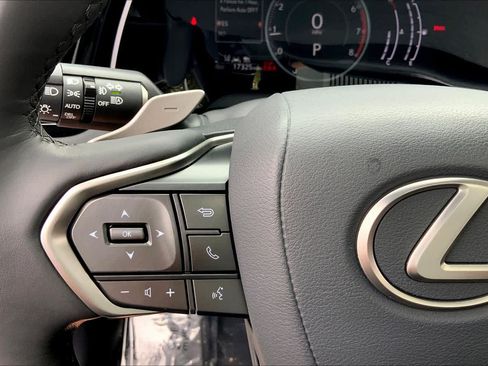 Certified 2023 Lexus RX 350 Premium w/ Accessory Package AWD/4WD image 24