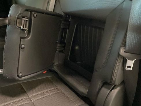 Used 2023 Chevrolet Silverado 1500 High Country w/ High Country Premium Package image 16