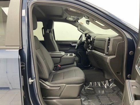 Used 2022 Chevrolet Silverado 1500 LT AWD/4WD image 15