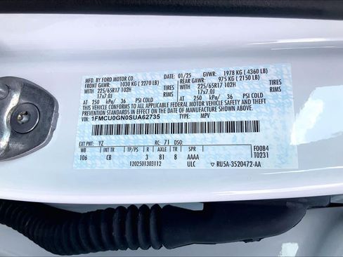 Used 2025 Ford Escape Active FWD image 30