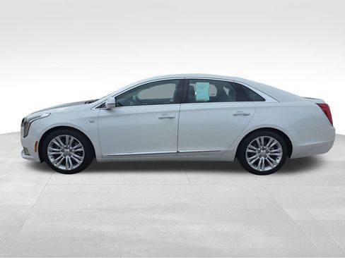 Used 2019 Cadillac XTS Luxury w/ Driver Awareness Package AWD/4WD image 2