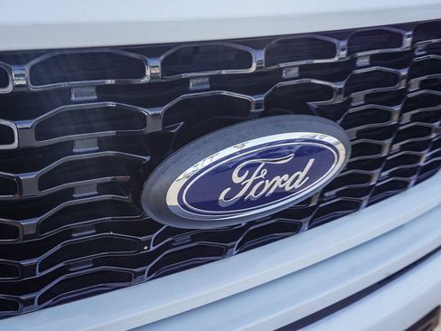Used 2021 Ford F150 XL w/ STX Appearance Package RWD image 12