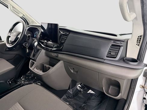 Used 2023 Ford Transit 350 XLT image 18