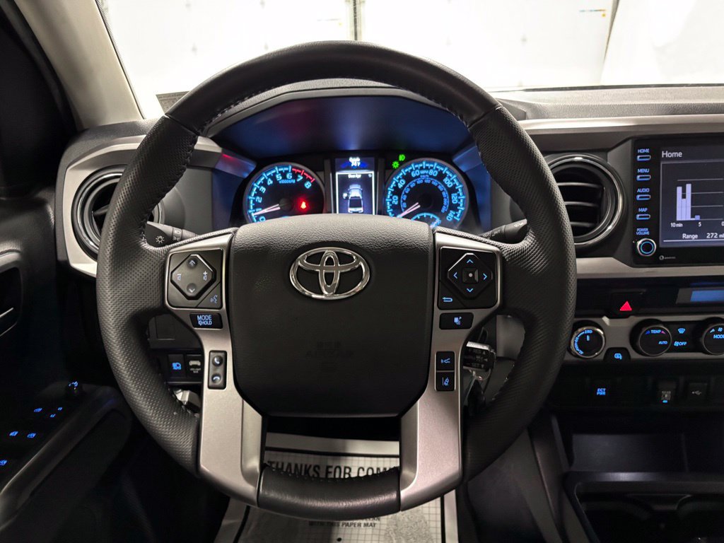 Used 2022 Toyota Tacoma SR5 AWD/4WD image 18