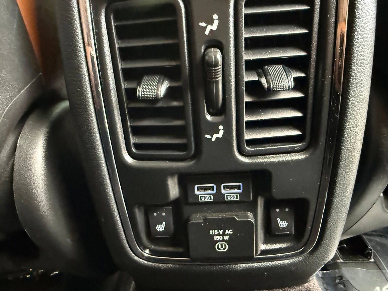 Used 2016 Jeep Grand Cherokee Summit w/ Platinum Series Group AWD/4WD image 23