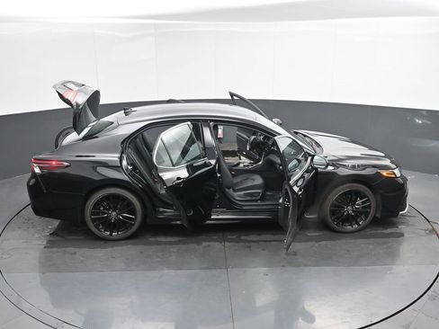 Used 2023 Toyota Camry XSE image 54