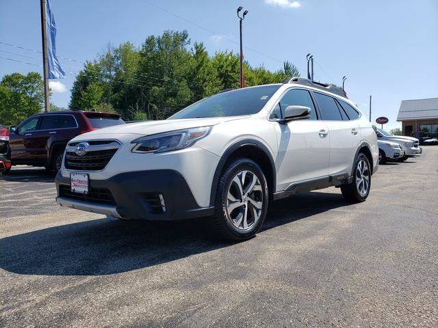 Used 2022 Subaru Outback Limited AWD/4WD image 3