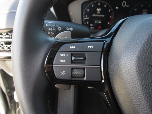 Used 2025 Acura ADX Base image 27