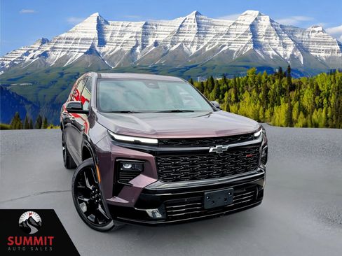 Used 2024 Chevrolet Traverse RS AWD/4WD image 1