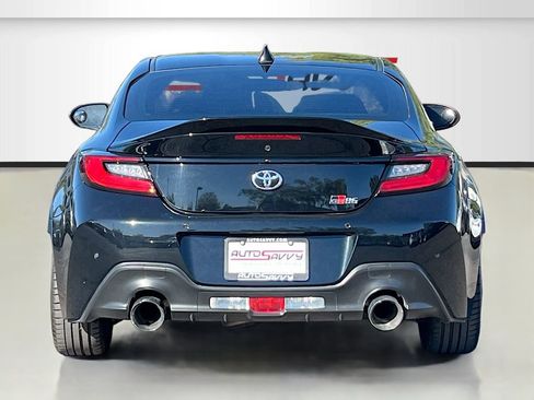 Used 2024 Toyota GR86 Premium RWD image 6