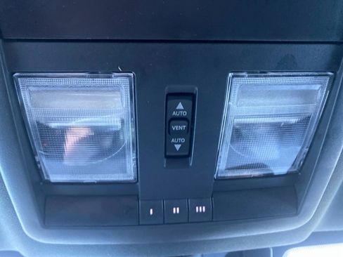 Used 2018 Dodge Challenger R/T w/ Driver Convenience Group image 23