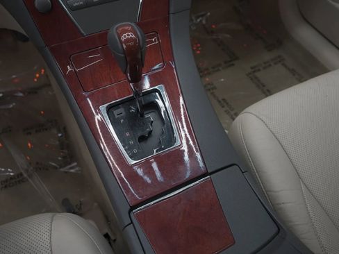 Used 2011 Lexus ES 350 w/ Preferred Accessory Package image 11