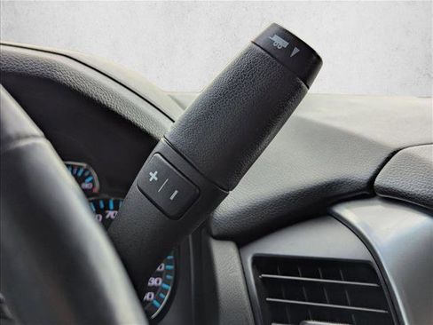 Used 2020 Chevrolet Tahoe LT w/ Luxury Package image 12