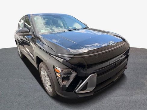 New 2026 Hyundai Kona SE AWD/4WD image 2