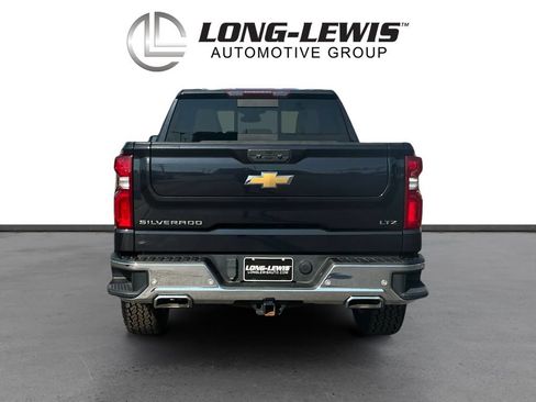 Used 2022 Chevrolet Silverado 1500 LTZ AWD/4WD image 5