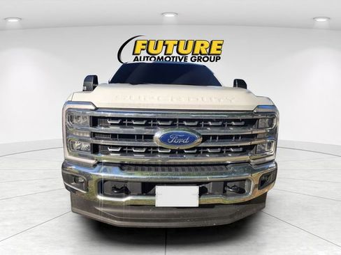 Certified 2024 Ford F250 Lariat w/ FX4 Off-Road Package AWD/4WD image 2